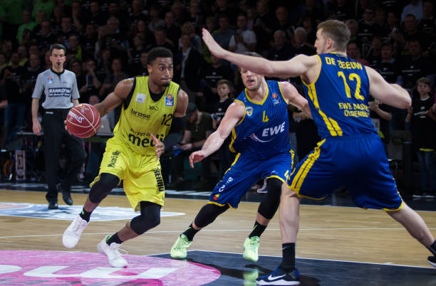 低薪老将的 低薪老将的