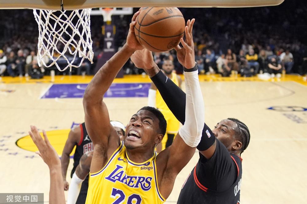 表现越来越 表现越来越